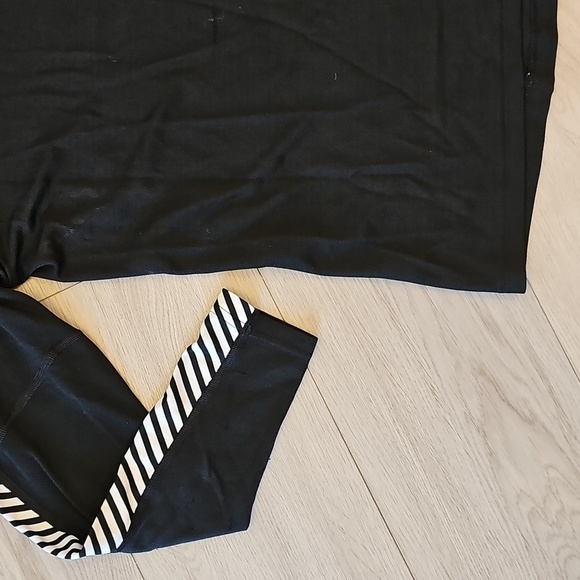 Helly Hansen Women's LIFA Crew Base Layer Long Sleeve, Small **flaws** - Picture 3 of 15